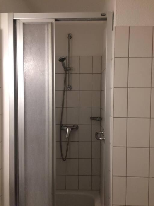 Ferienwohnung Ruhig Und Doch Zentral Erfurt Exterior foto